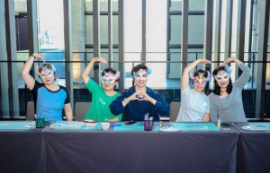 中荷人寿北京分公司“越运动 越健康”夏日瑜伽蜜丝会活动精彩纷呈