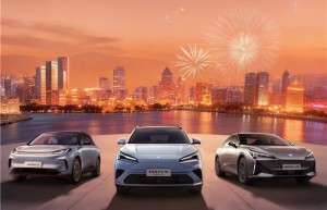 北汽蓝谷双品牌战略显效，极狐享界协同放量，销量增速领跑行业