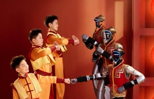 以武会春，宇树春晚机器人马年秀出“赛博真功夫”